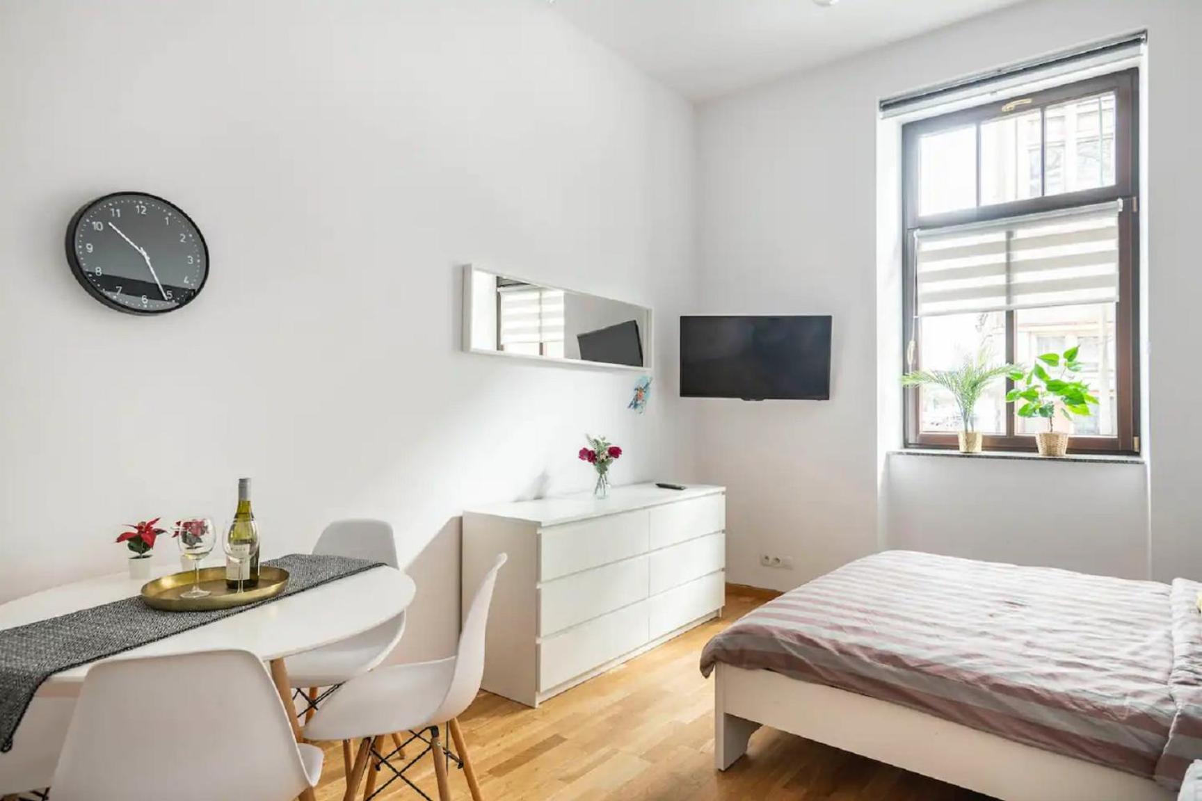 Discover - 5 Borowickiej St - Next To Opera And Unity Centre * Krakow